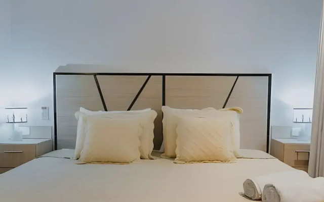 1410 Cartagena Beach