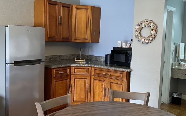 Vero Beach Inn & Suites