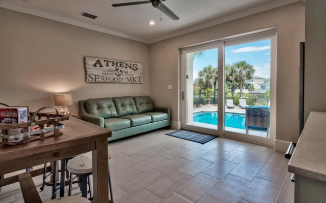 Seastar Palazzo Luxury Across From Beach