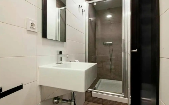 Hostal Putxet by gaiarooms