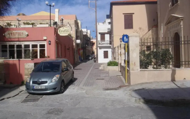 Anna's Apartments