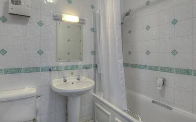 Ravensworth Arms Hotel