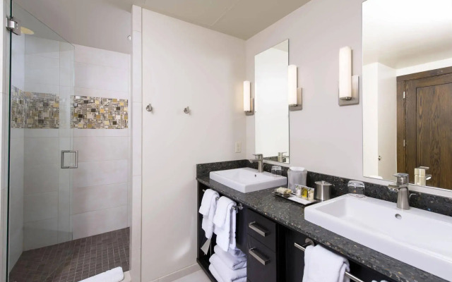 Tetherow Resort