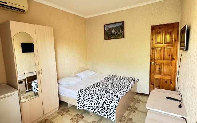 Delfinchik Guesthouse
