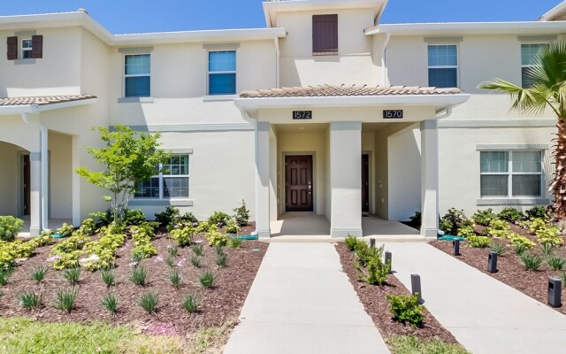 1572 Sandbagger Drive