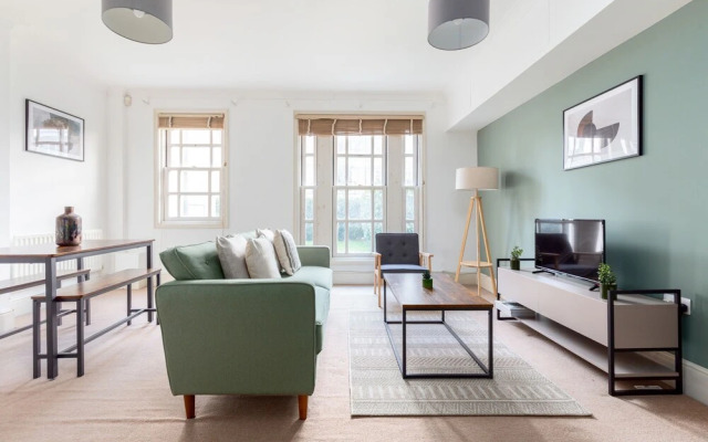 Premium 2 Bed Apartment in Haggerston