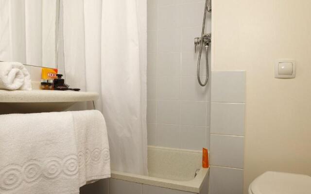 B&B HOTEL Le Tréport Friville