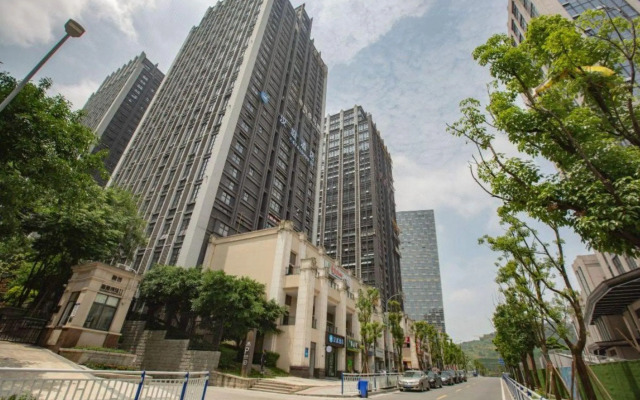 Landmark Hotel