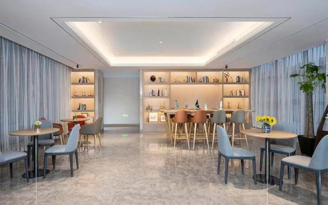 Kyriad Hotel (Luoyang Longmen high-speed railway station Branch)