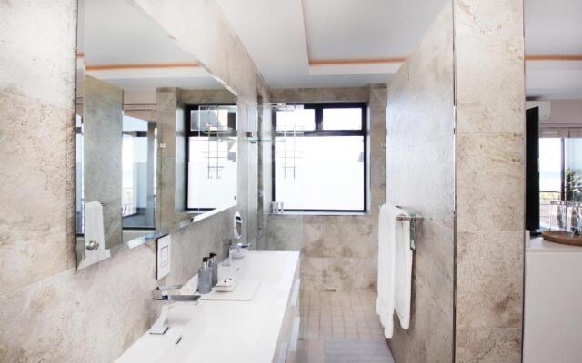 C' la Vie Luxury Accommodation & Spa