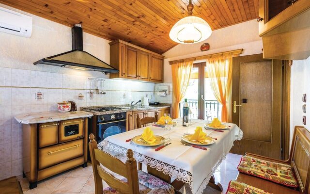 Nice Home in Lovran With Wifi and 1 Bedrooms