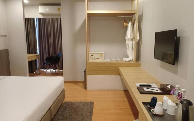 TK Palace Hotel & Convention