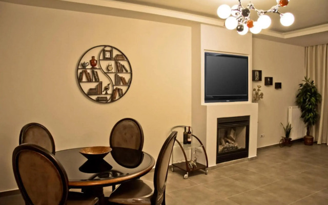 Beach Front Villa Peri
