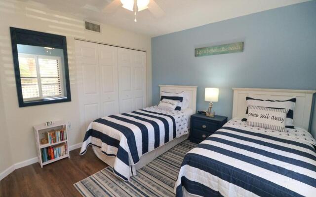 Ocean Village Club F26