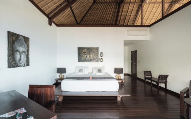 Villa Blanca by Alfred in Bali – Guest Rooms – Candi Dasa