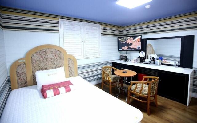 Tirol Motel