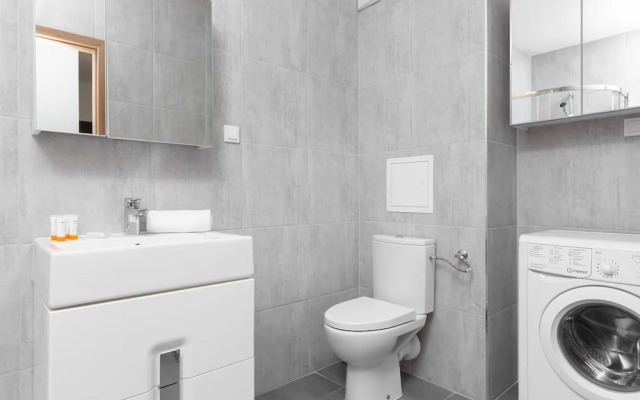 Metro Bielany Apartment by Renters