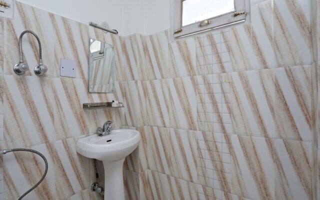 OYO 14187 Home River View Studio Shanag Road
