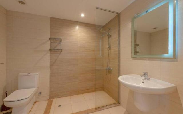 Cozy studio in GCribs with pool - Golden Apartments