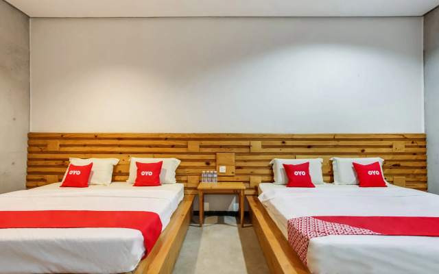 OYO 89454 Hotel Pavilion Inn