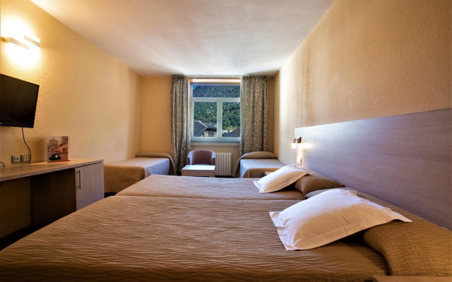 B&B HOTEL Versailles Rocquencourt