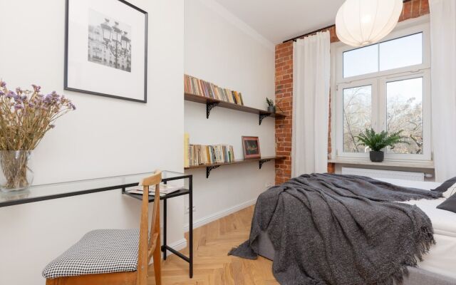 Atmospheric Apartment by Renters