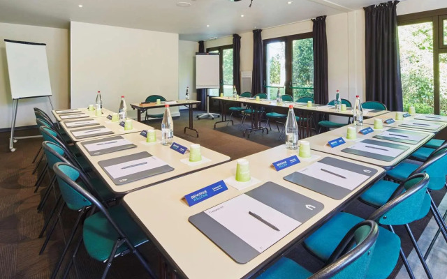 Campanile Melun Sénart - Vert Saint Denis