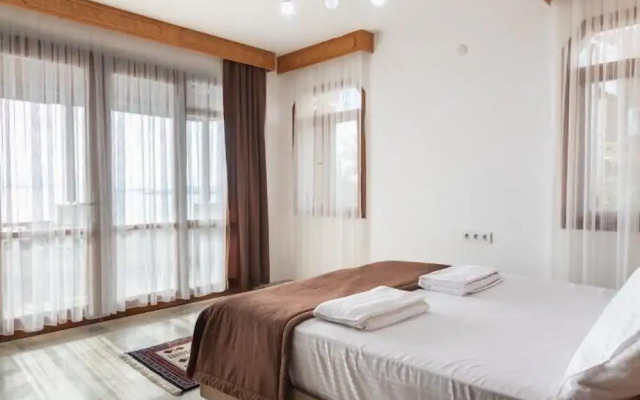 Moon & Sun Otel