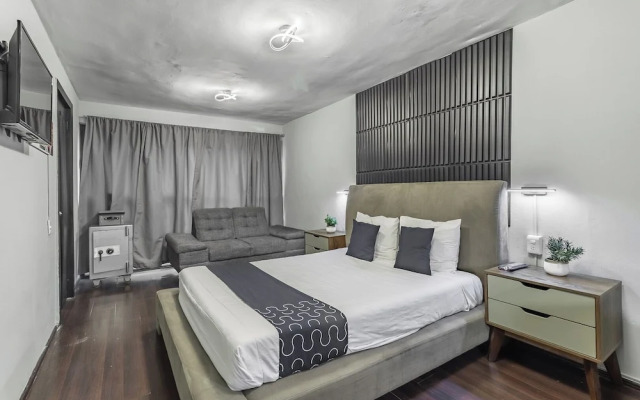 Singular Polanco Goldsmith