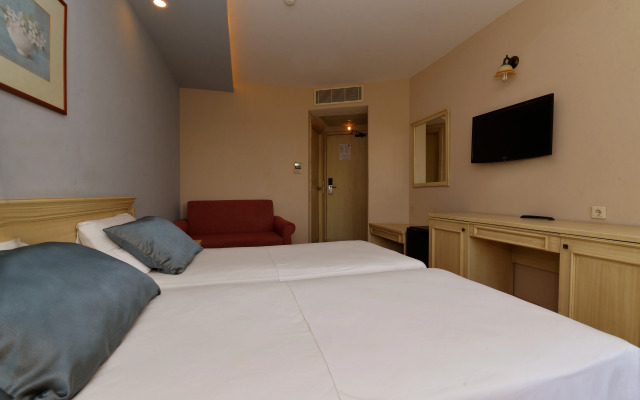 Hotel Mutlu