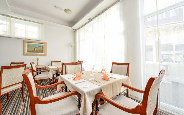 Hotel ZaDaR