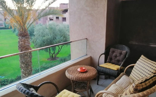 Petite Villa Résidence Prestigia Golf City *****