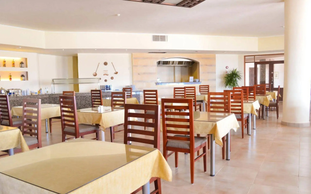 Viva Blue Resort and Diving Sharm El Naga (Adults Only)
