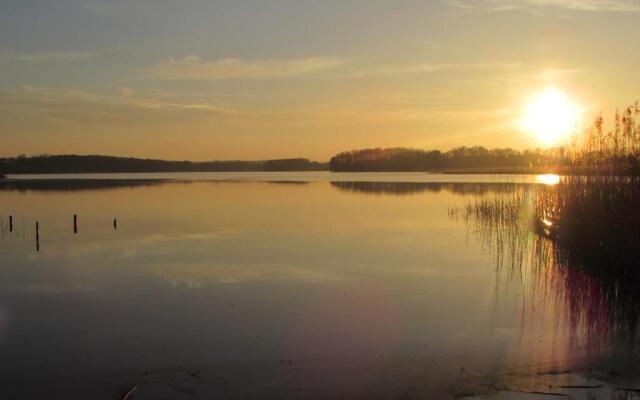 FeWo mit Boot, Zimmermann