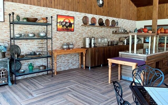 Crescent Park Boutique Otel
