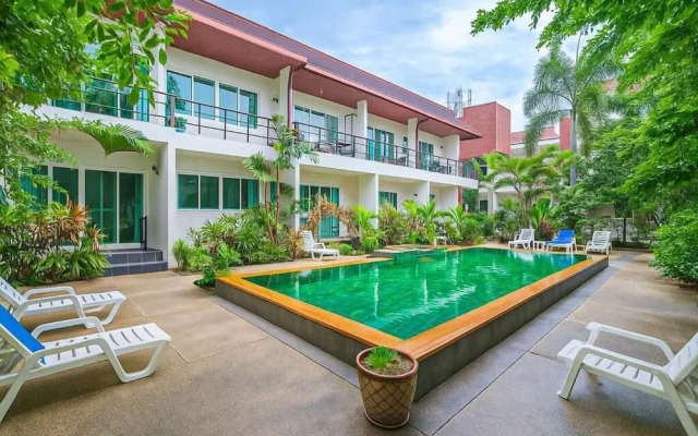 1BR Near Naiharn Pool&Relaxed Vibes C199