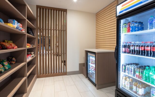 Holiday Inn Express & Suites Goodland