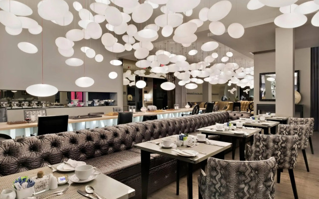 Protea Hotel Fire & Ice by Marriott Pretoria Menlyn