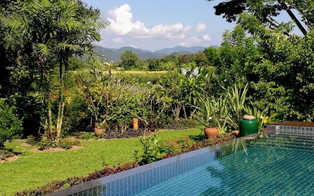Villa Albizia in Chiang Mai