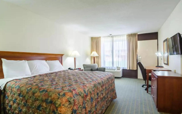 OYO Hotel Greensboro East I 40