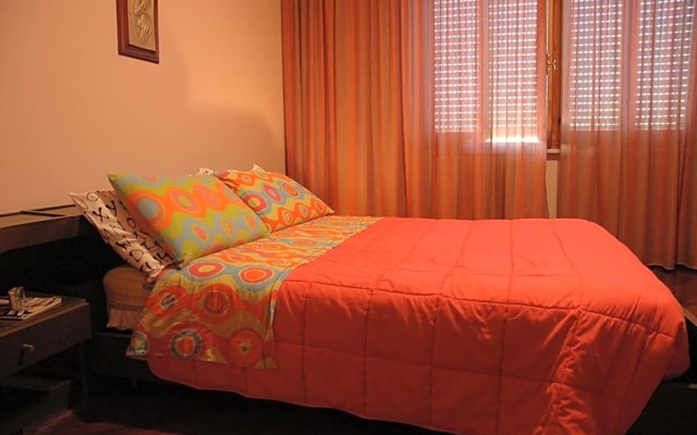 Liana Guest House