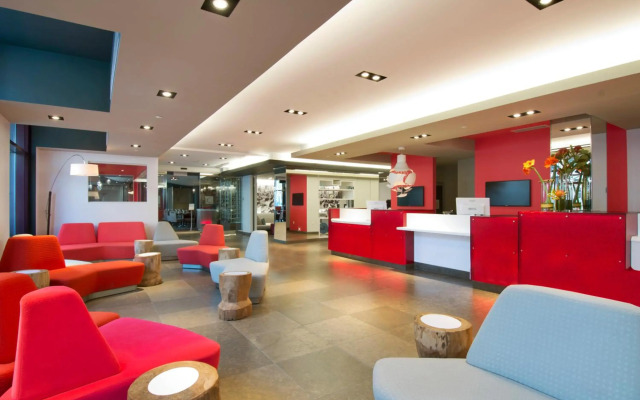 Novotel Montreal Centre