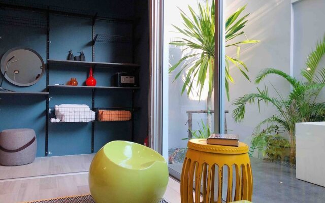 Contemporary 3bd Safari Pool Villa Near Nai Yang Beach