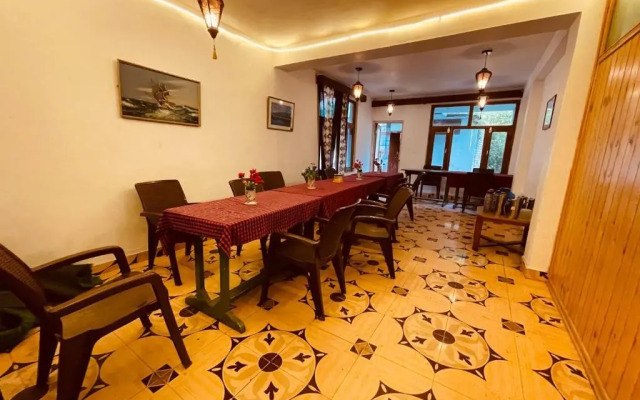 Hotel Kanchanikoot