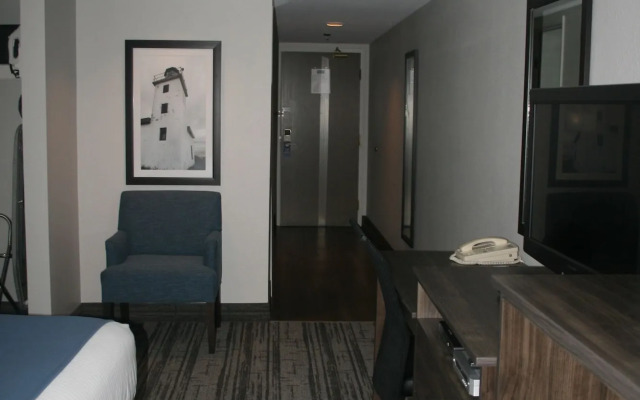 Travelodge Suites by Wyndham New Glasgow