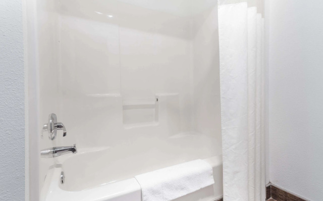 Days Inn Portland Central