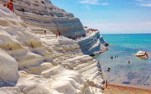 House With 6 Rooms in Enna, With Wonderful Lake View, Private Pool, En