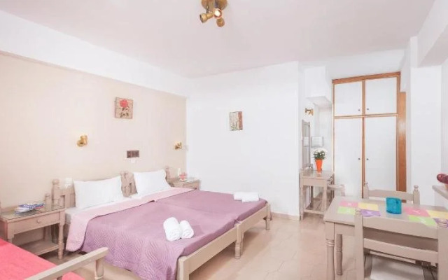 Panorama-Seaview Studios & Apartments