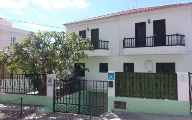 Apartamentos Los Medanos