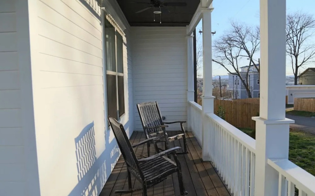 Stylish 3bd/3ba East Nashville Home by Domio